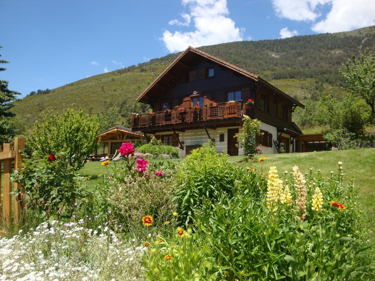 فالديبلور Chambres D'Hotes Le Genepi المظهر الخارجي الصورة